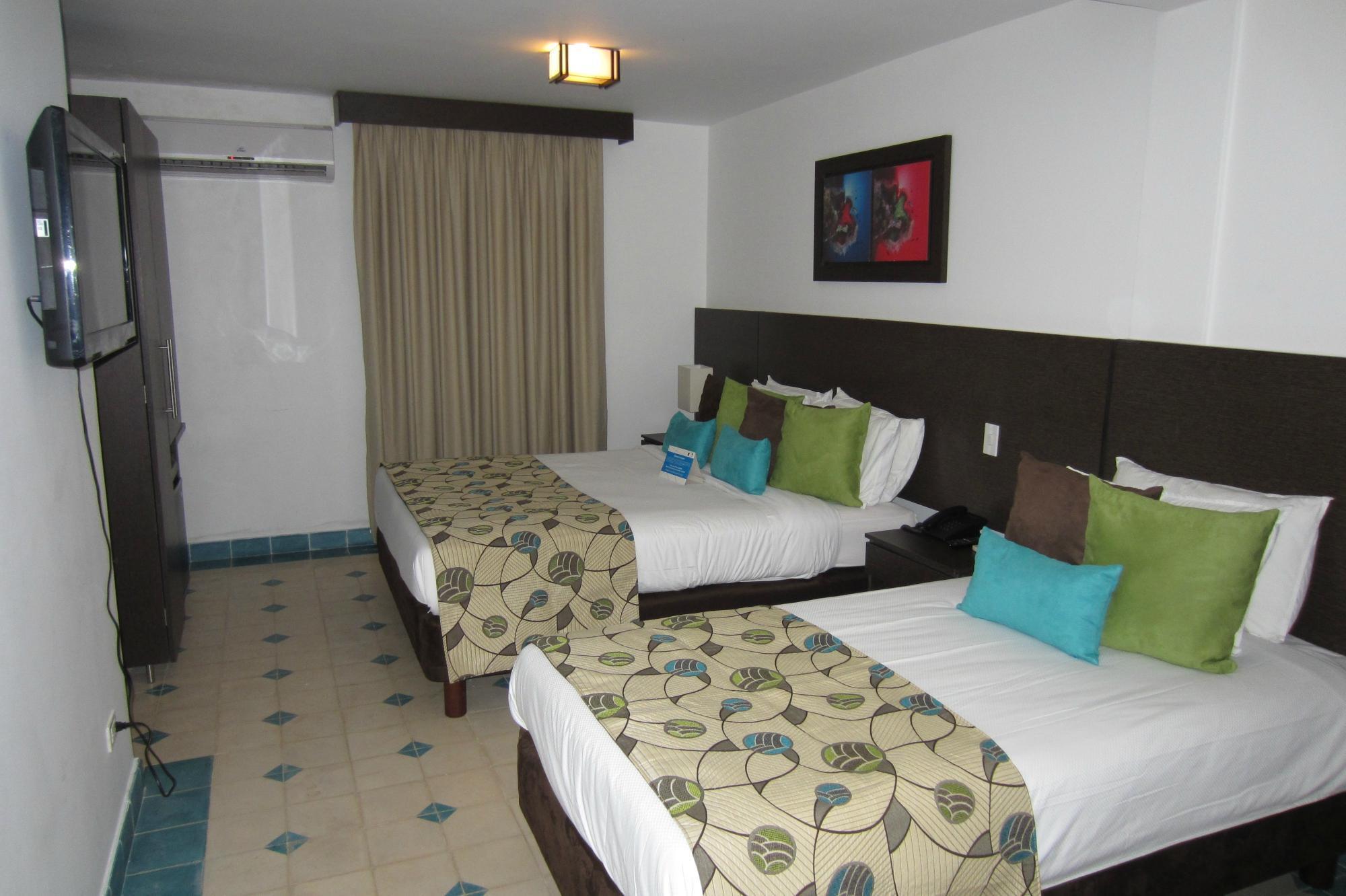 Hotel On Vacation Blue Cove 3*